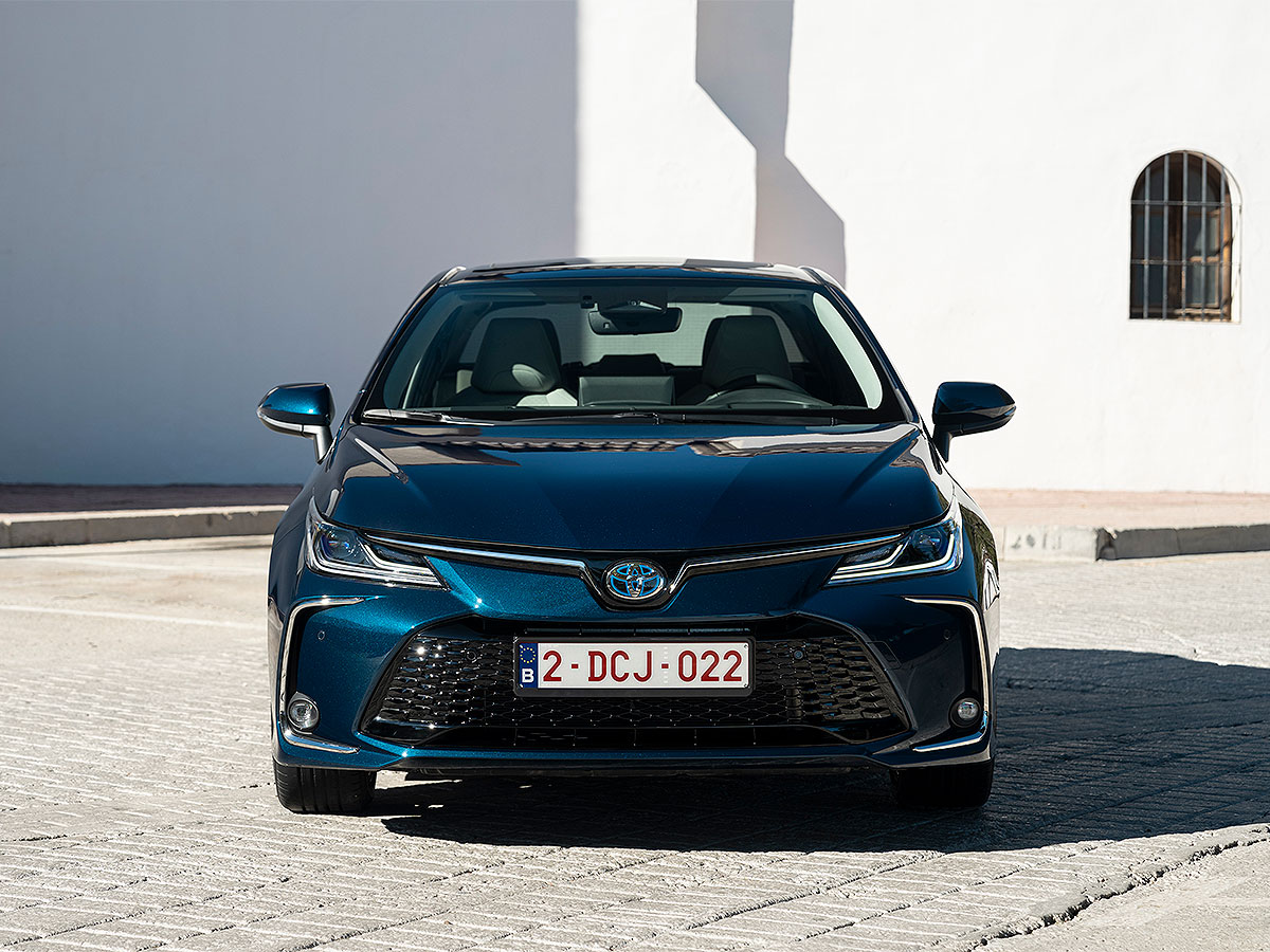 2023 Toyota Corolla Altis 1.8經典/1.8豪華/1.8尊爵規格配備| 地球黃金線