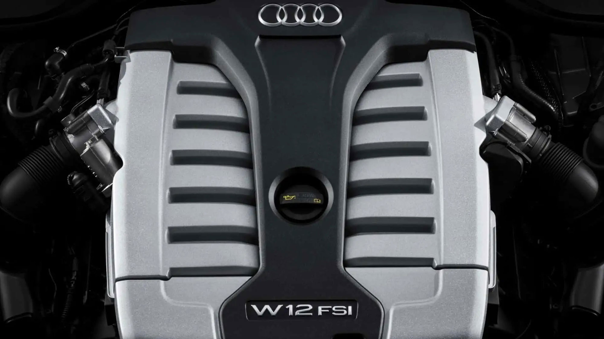 從W12、V12到V10相繼退場,Audi仍決定留下V6與V8。(圖/Audi提供)