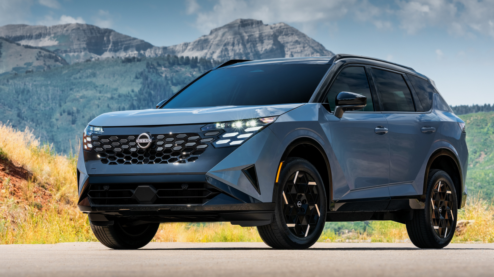 大改Nissan X-Trail美國搶先登場，點名Toyota自稱是「RAV4殺手」