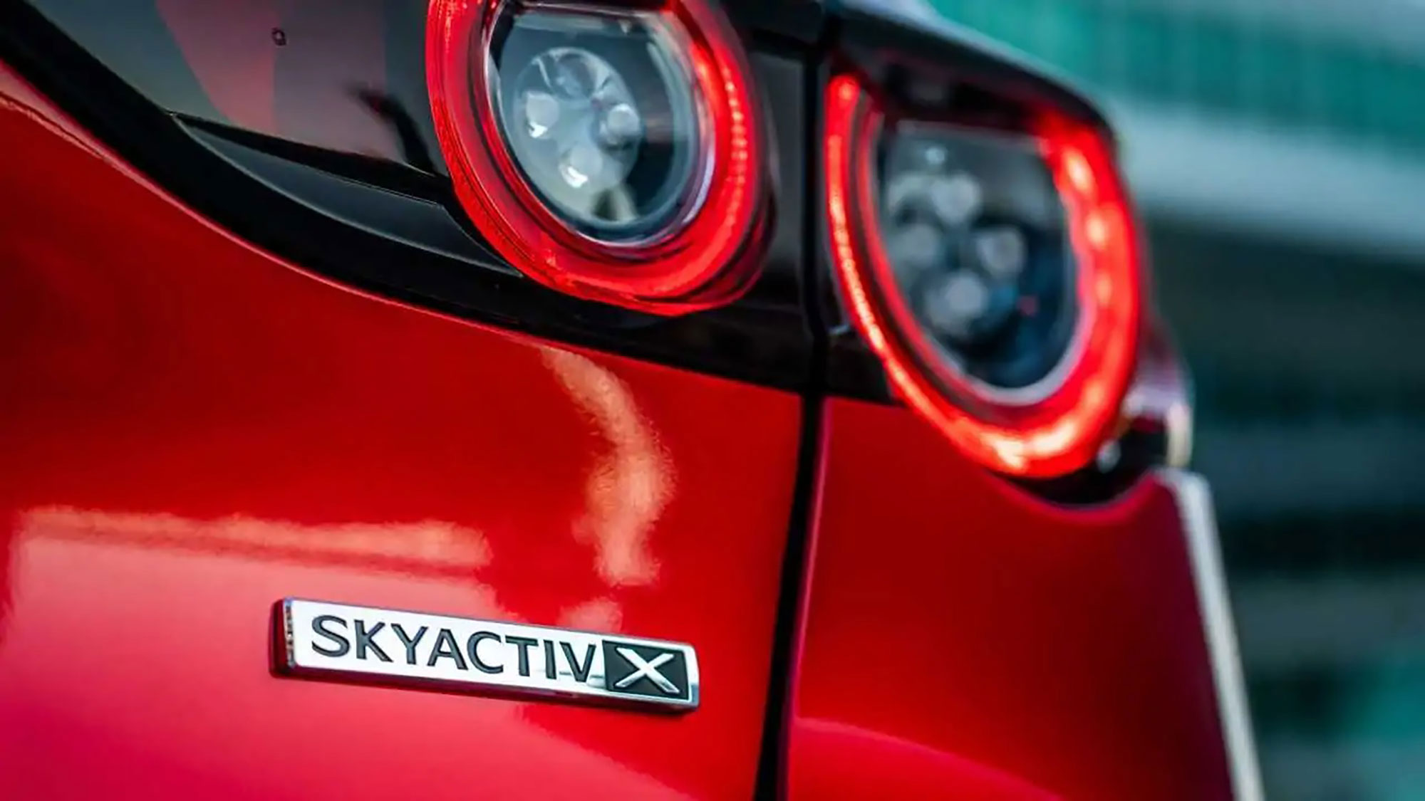 SDV不可避免卻不能犧牲造車本質,Mazda坦言晶片與好材料都需要錢。(圖/Mazda提供)