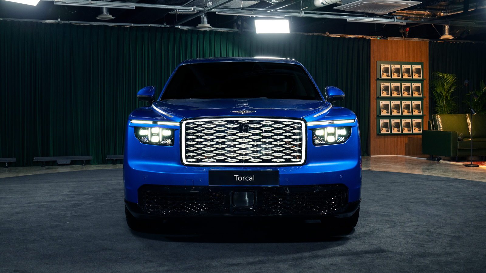 Torcal在設計上有更多向概念車EXP 15汲取，同時也致敬Continental T與Continental R等經典。（圖／Bentley）
