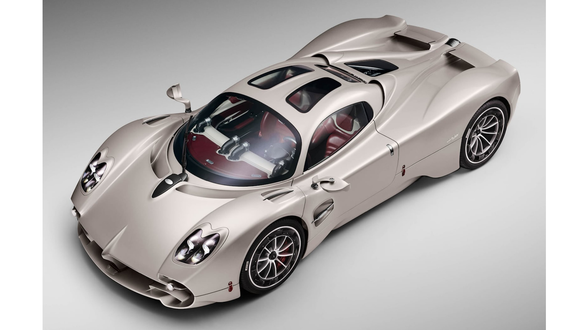 Pagani最新力作「烏托邦」現身擁有852匹馬力！還有純手排可以選| 地球黃金線