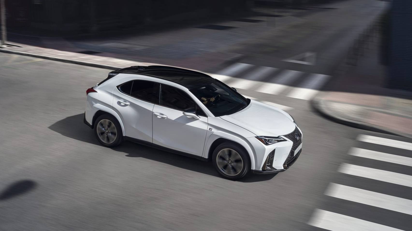 日本Lexus UX 300h頂規油電版售價曝光傳4等級價格帶約96.5萬至119.8萬元| 地球黃金線