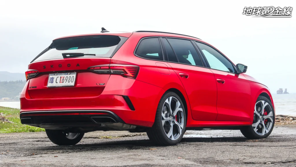 2025 Octavia Combi RS