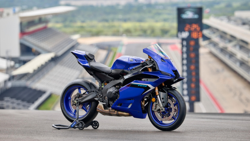 2017 R9 Yamaha YZF-R9超輕量化車架加高性能3缸引擎上身!台灣山葉預告「這時」導入 | 地球黃金線