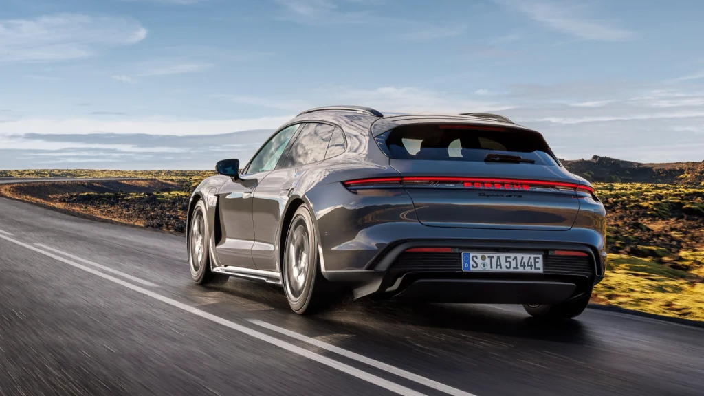 Taycan GTS Sport Turismo