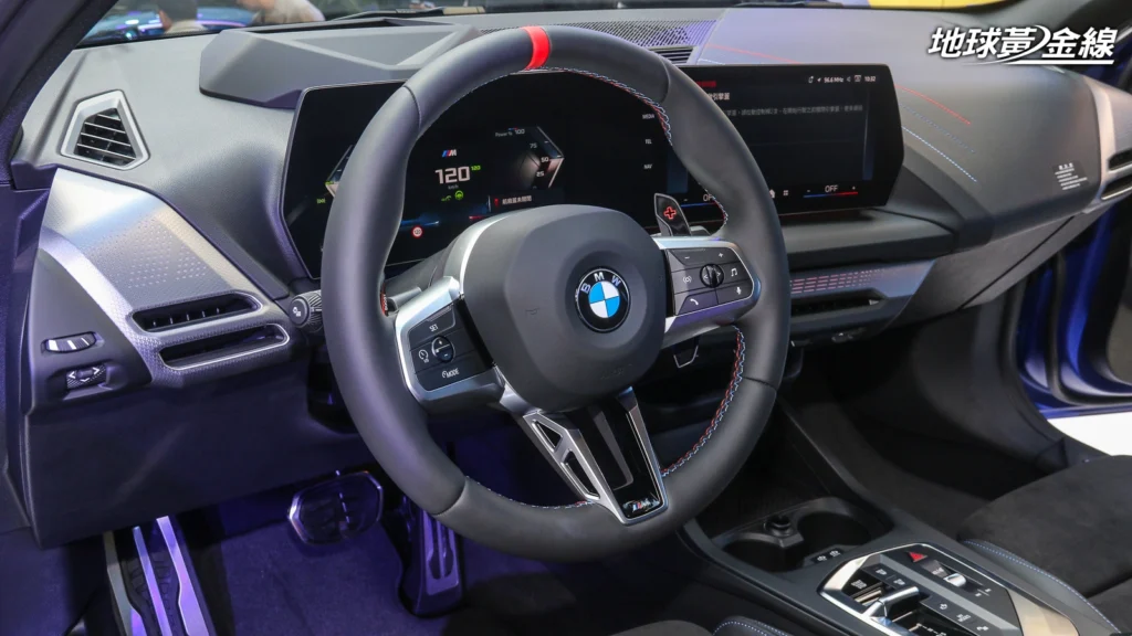 M135 xDrive Interior