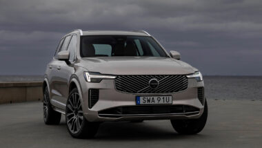 New Volvo XC90 T8 - exterior