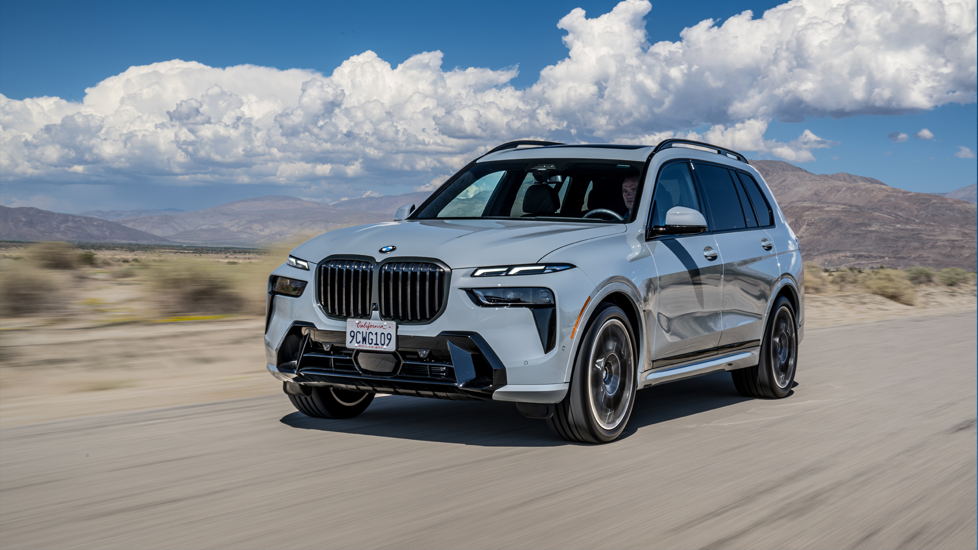 BMW X7將迎第2代車型，iX7 M70純電豪華旗艦SUV曝光