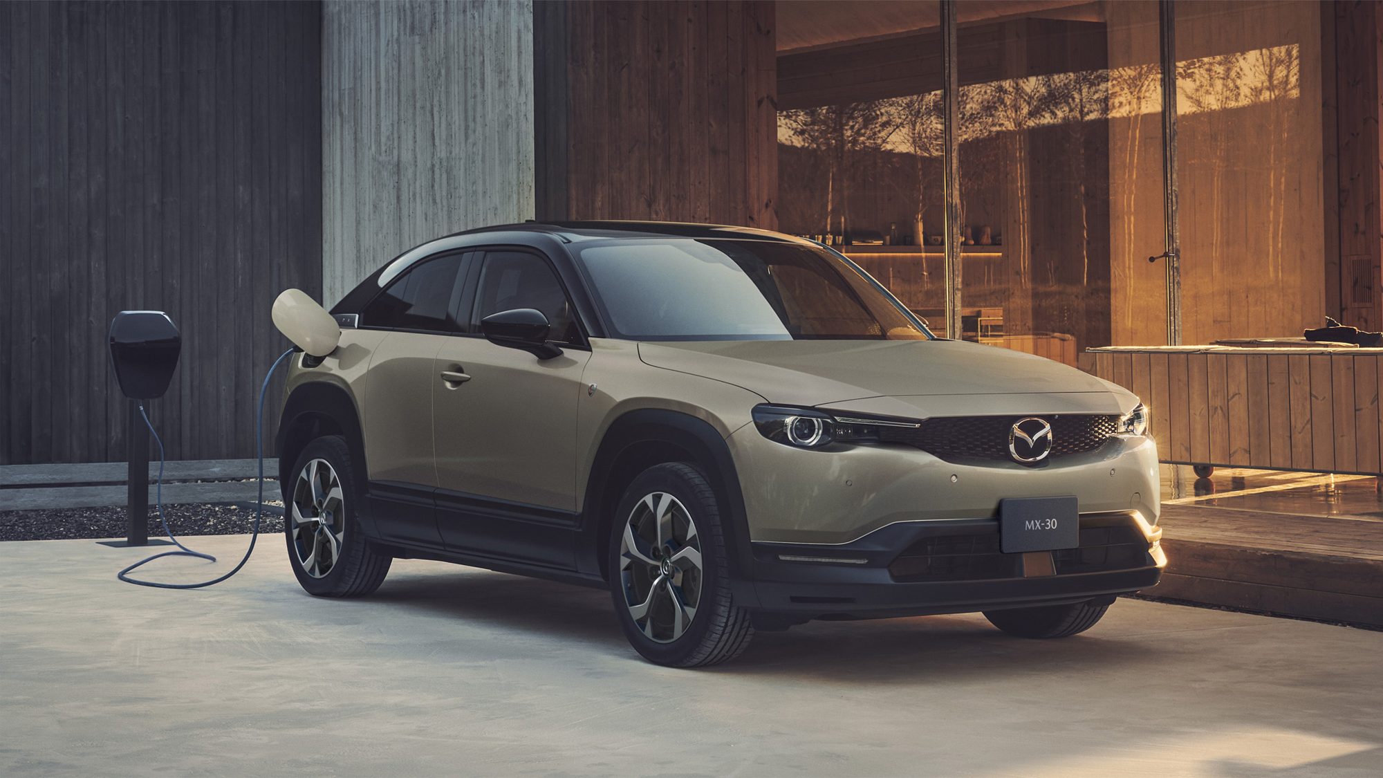 Mazda將捨棄CHAdeMO，2027年起日規純電車改用NACS充電規格