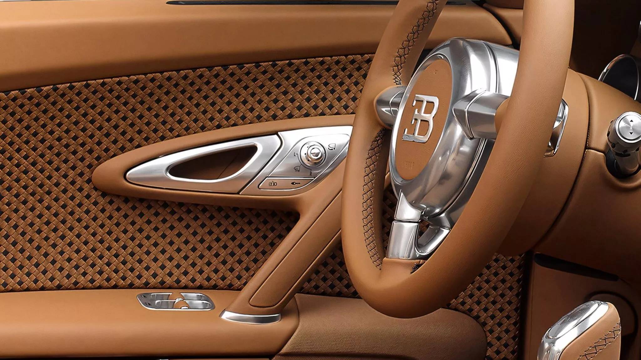 Bugatti Veyron維修後視鏡開關要46萬元?車主與好友用35元零件花20分鐘修好!