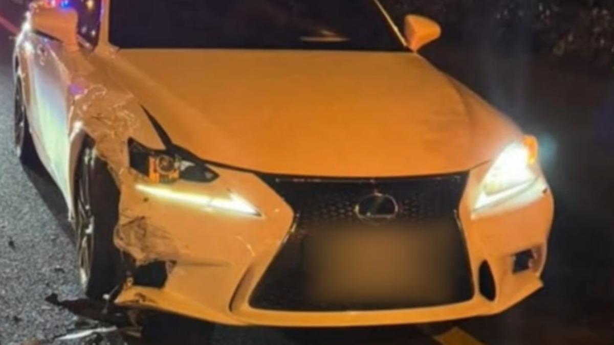 台灣車主收到阿富汗訊息稱「修好你的車了」!報廢Lexus被賣到中東竟然重生