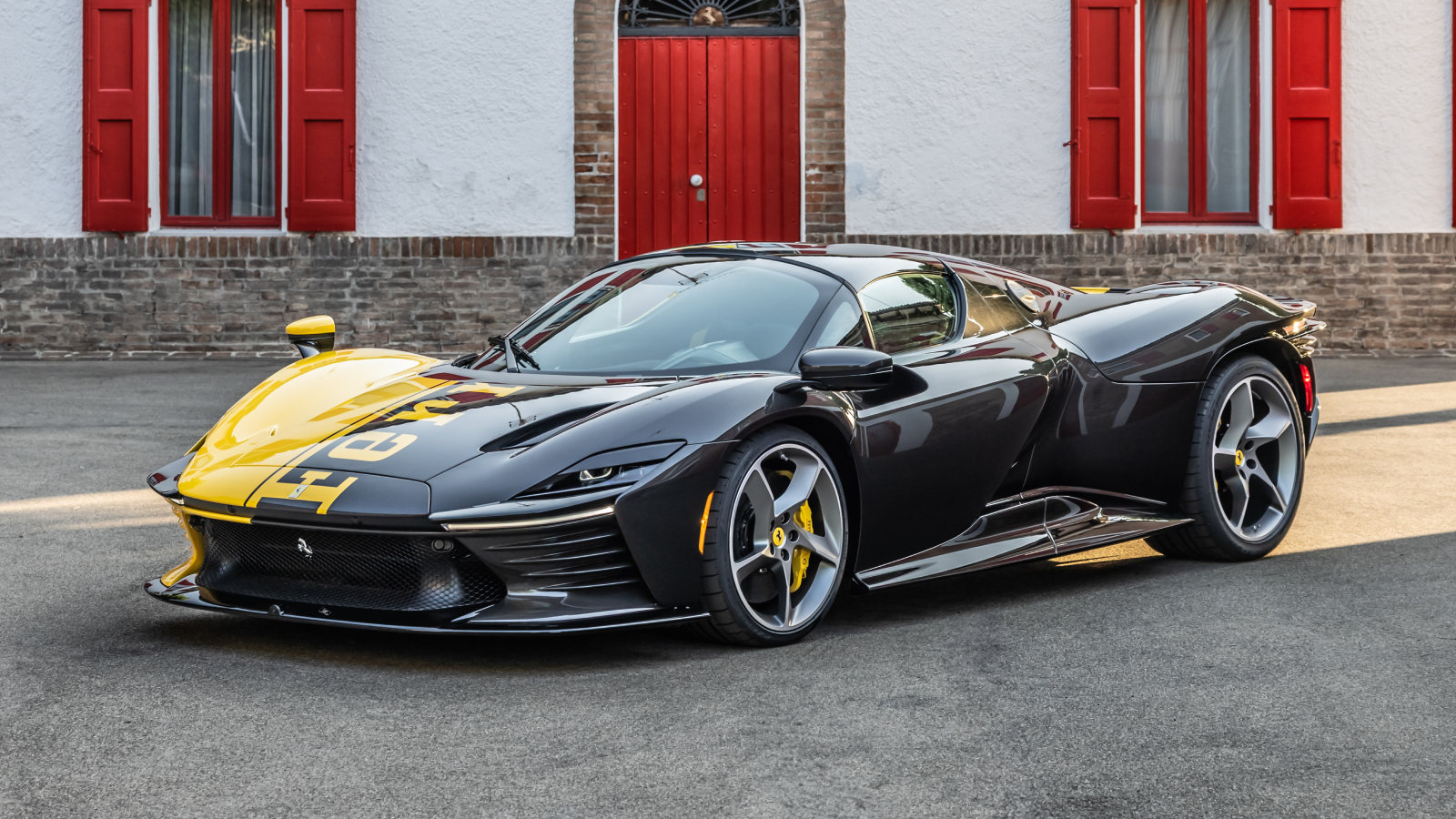 Ferrari推全球唯一Daytona SP3,蒙特雷汽車週拍賣所得全數慈善用