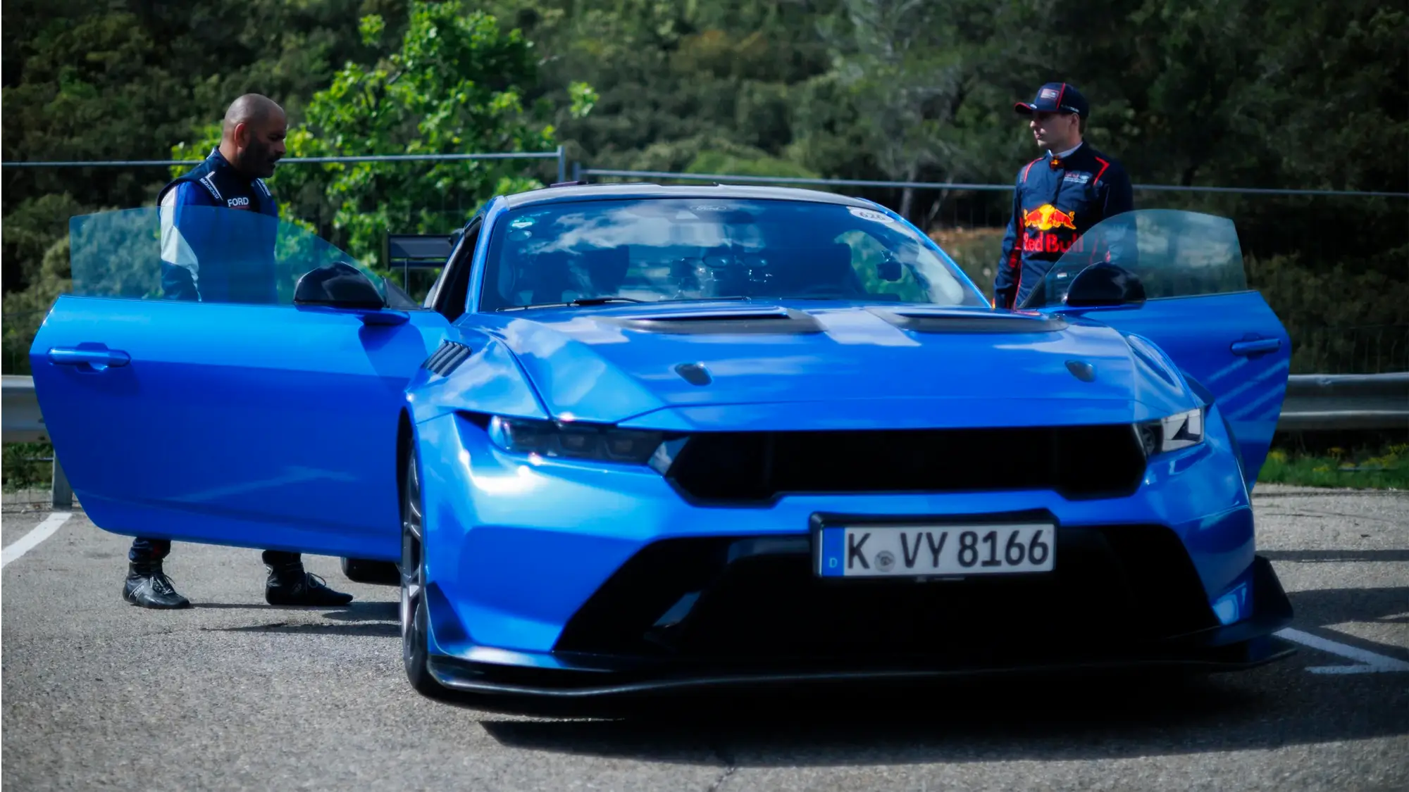 Max Verstappen親自試駕Ford Mustang GTD,F1世界冠軍認證的公路GT3猛獸