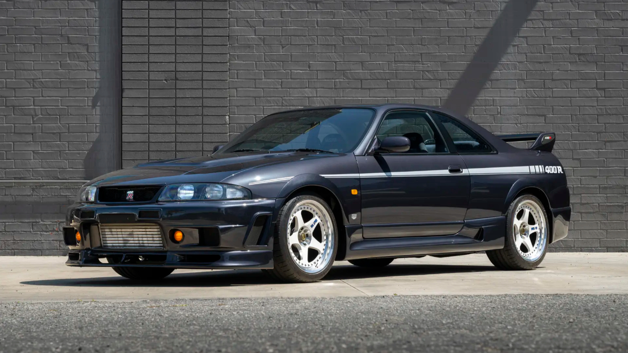 源自Nismo之手的R33 GT-R 400R，全球僅44輛拍賣上看3300萬 | 地球黃金線