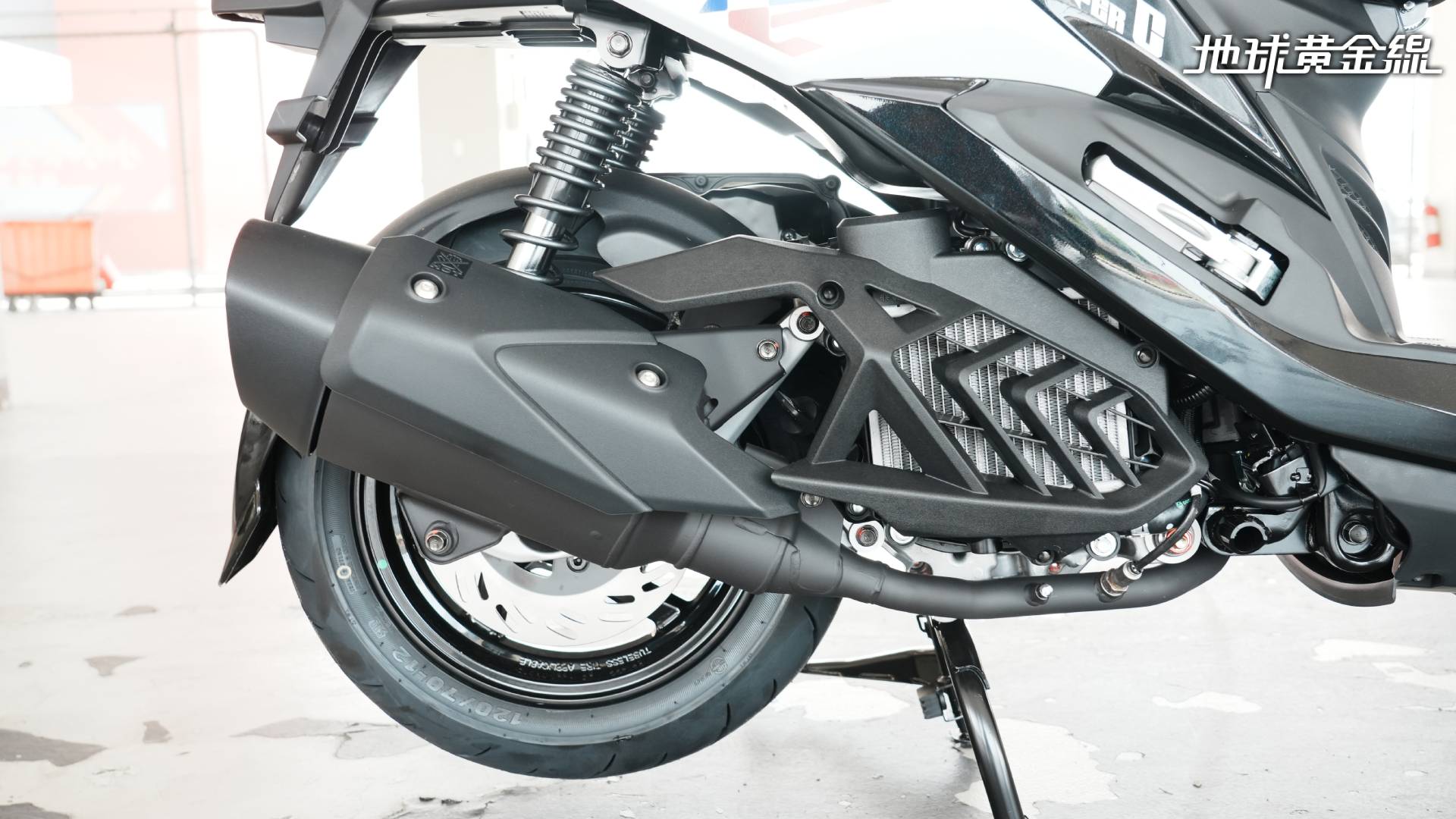 試駕／SYM JET SL+ SuperC賽車科技上身！性能與實用兼具的運動速克達 | 地球黃金線
