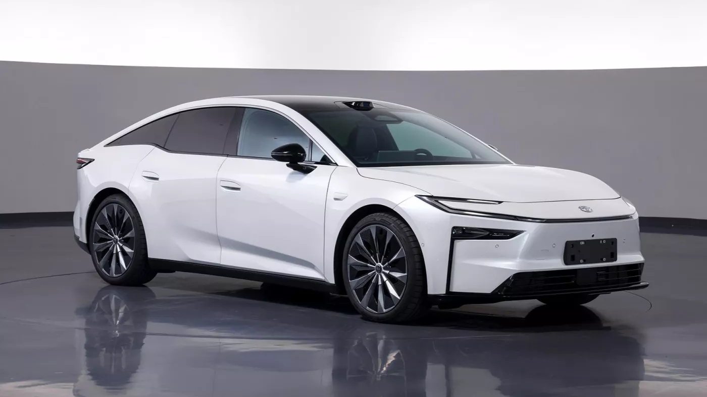 Toyota bZ7尺碼與動力規格流出,豐田首款大型純電房車即將登場