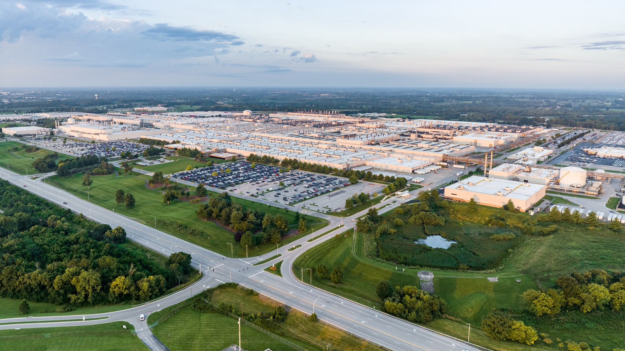 Toyota美國電動布局大轉向,Kentucky工廠將生產新世代純電SUV