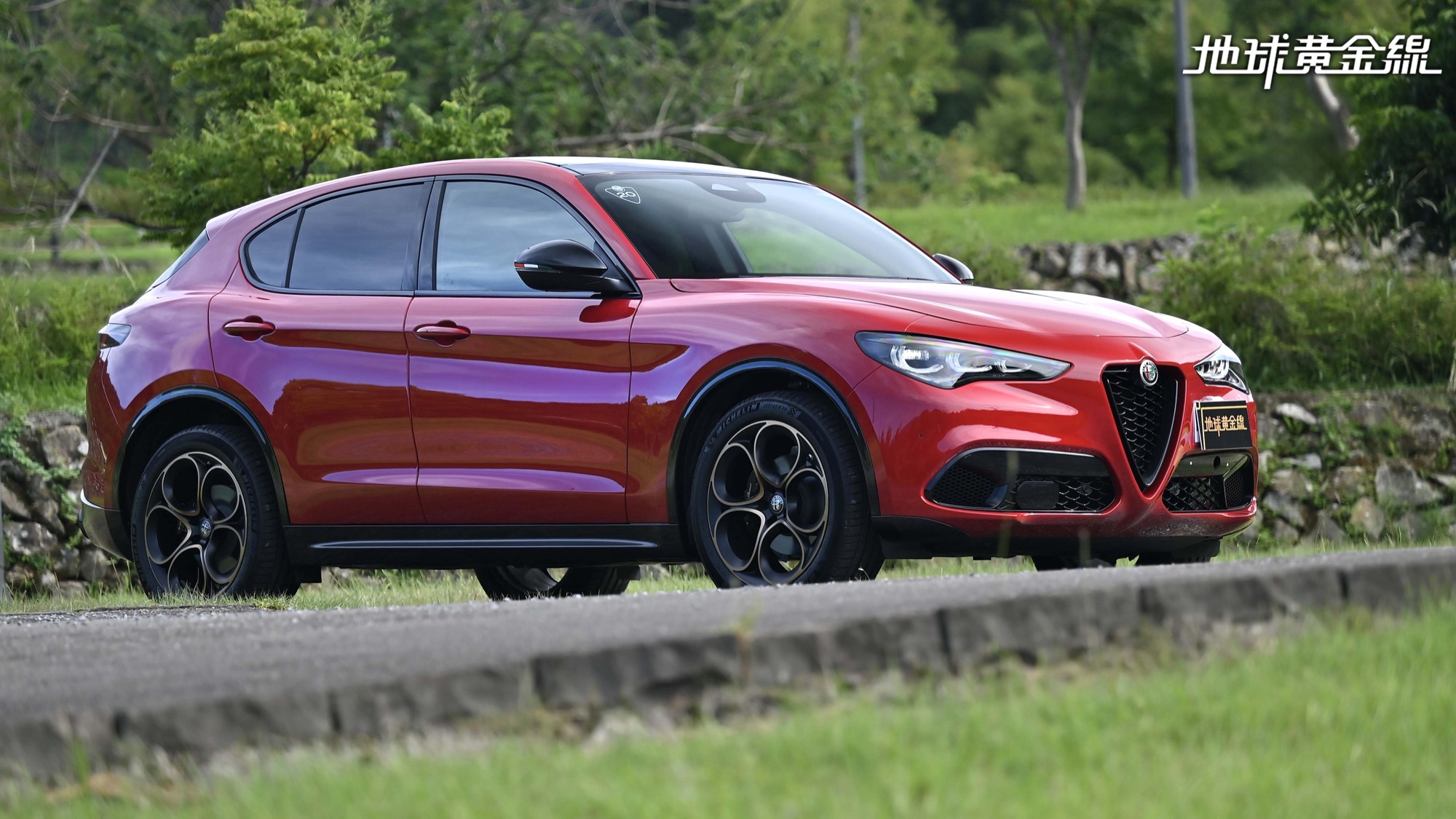 試駕／Alfa Romeo Stelvio，注入義式熱血靈魂的非典型休旅
