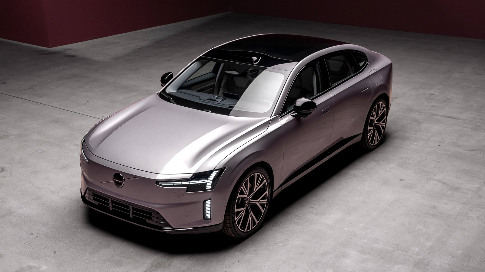 豪華中大型純電房車ES90有望在今年11月發表。(圖/Volvo提供)