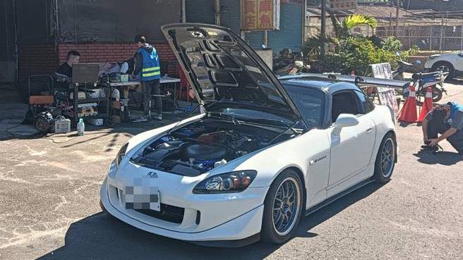 桃園「靜桃專案」嚴抓改裝車,打擊飆車噪音取締驚現本田S2000