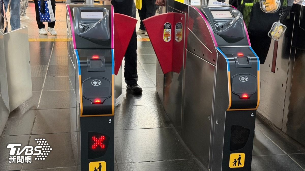北捷明年靠「手機」就能嗶進站,Apple Pay感應乘車無須解鎖!
