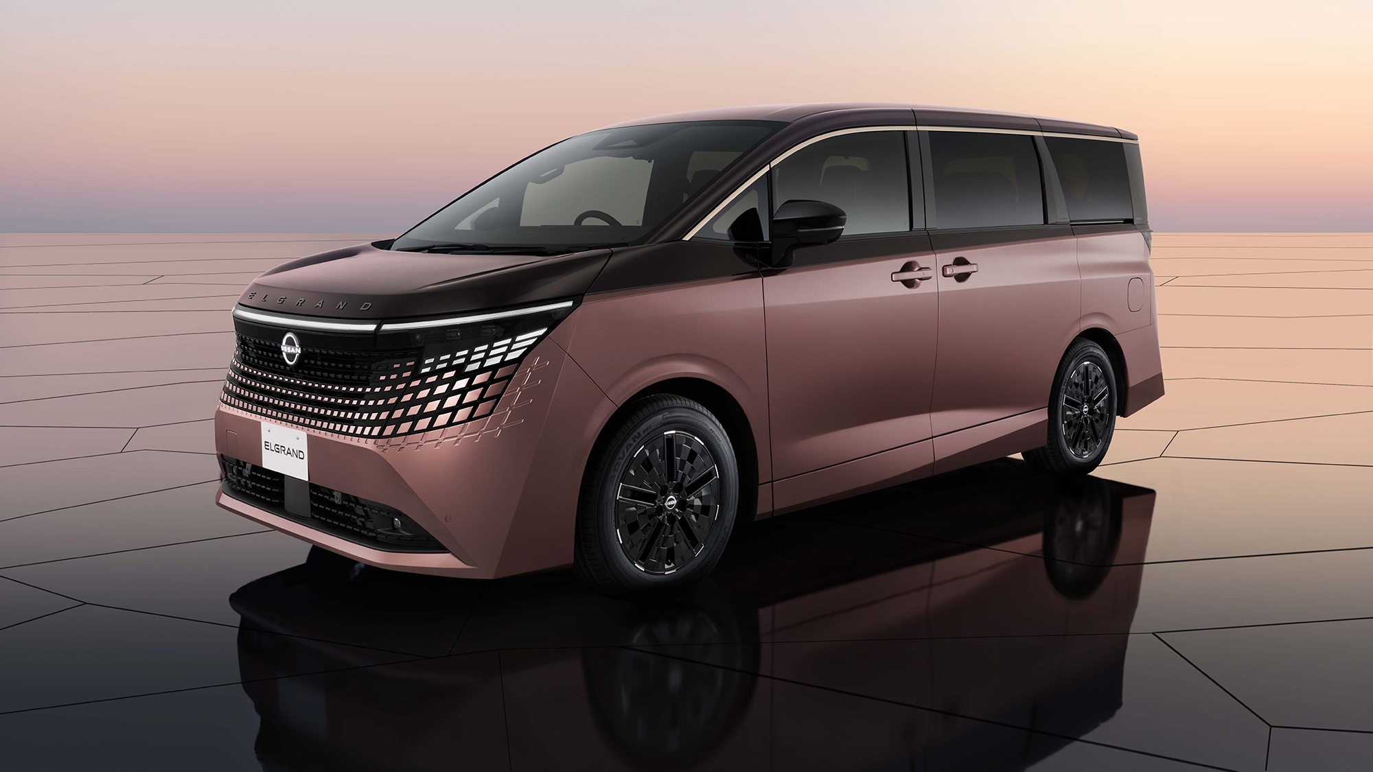 Nissan Elgrand歷經15年重生登場,化身「日本未來主義」旗艦
