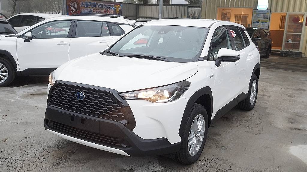 Toyota Corolla Cross自己換頭燈可能釀起火！和泰：邀請車主回廠檢查