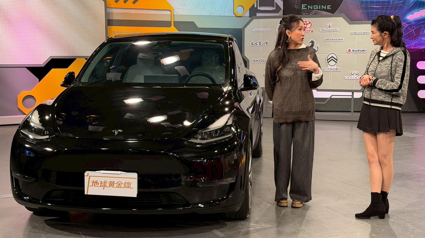 陽帆老婆Julie放棄房車入休旅，購入特斯拉Model Y竟是這原因！