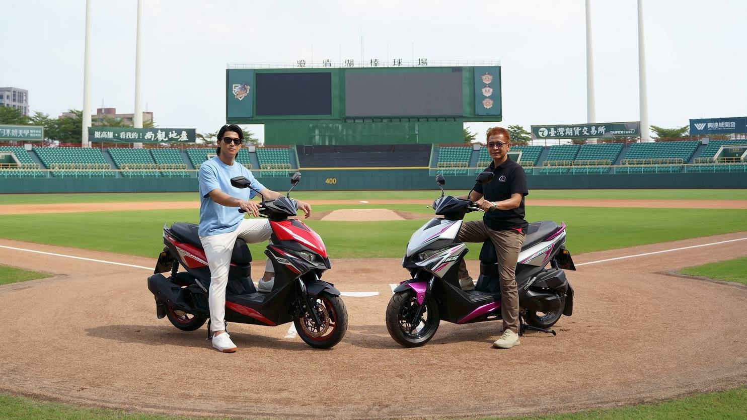 光陽RTS R 165賽道版增摩力紅、紫爆銀新色！台灣隊長陳傑憲為Kymco站台