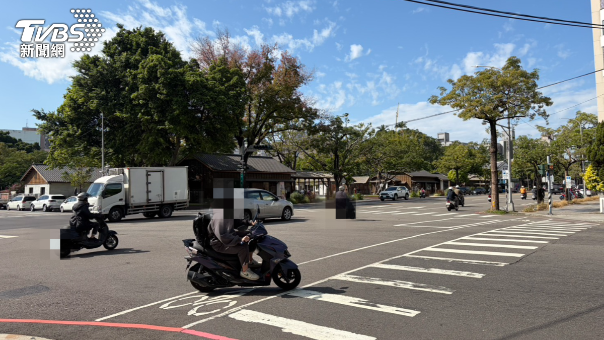 未禮讓行人遭罰6千不服，男子實測距離多20公分成功撤單