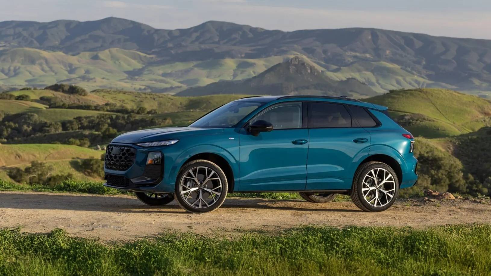 Audi全新Q3剛在北美上市就召回，逾7千輛因天窗問題緊急修正