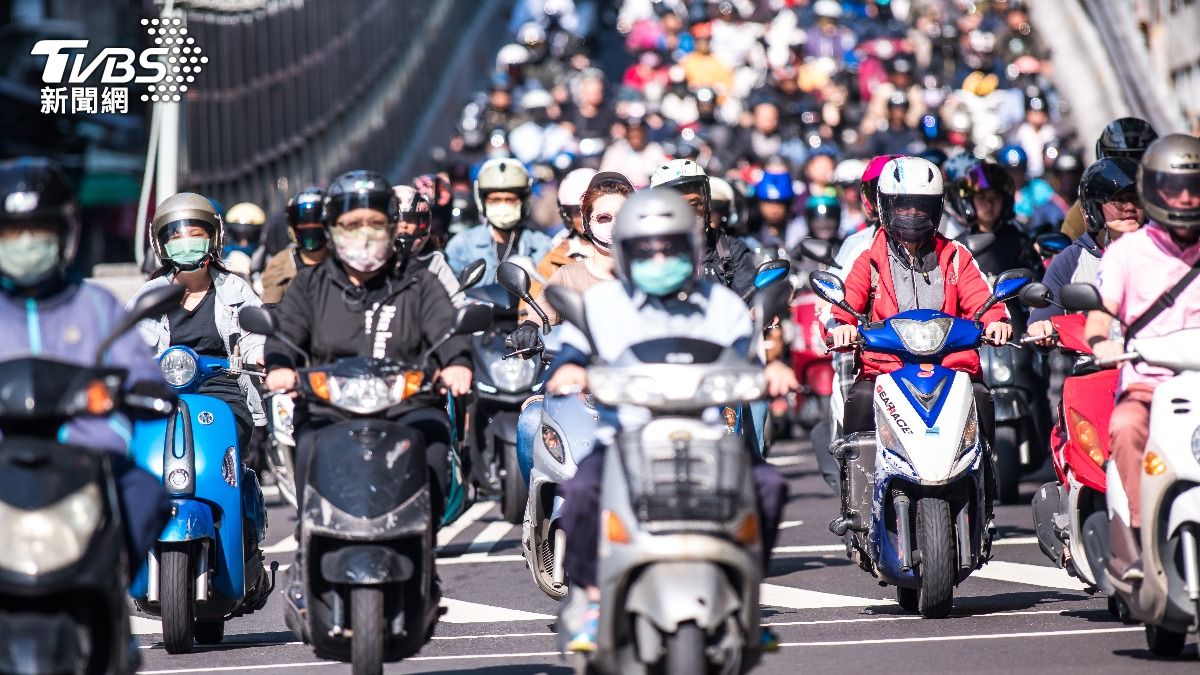 處處是機車！他批台灣街景「落後」，網友：沒辦法CP值太高