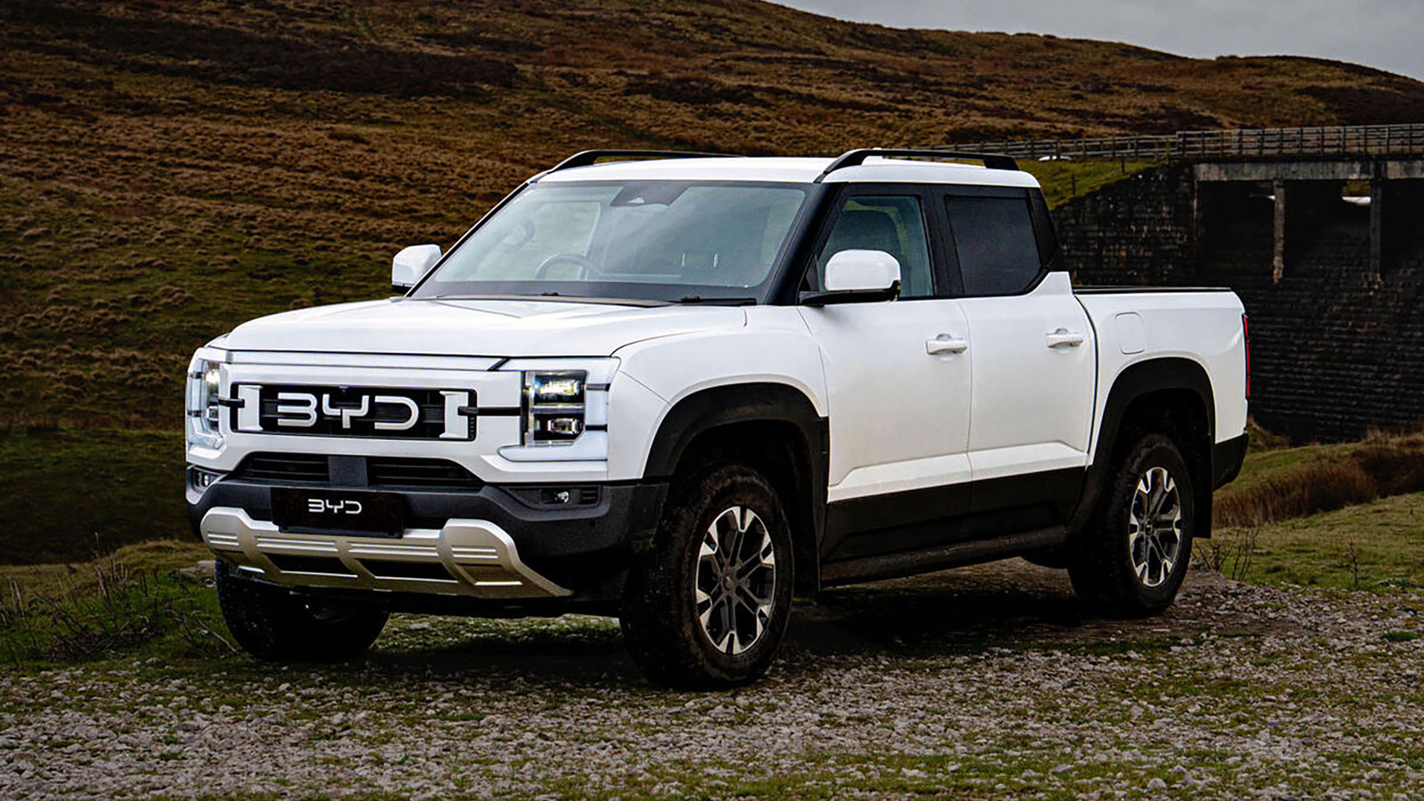 BYD Shark插電式油電皮卡正式進軍英國市場！瞄準Ford Ranger霸主地位