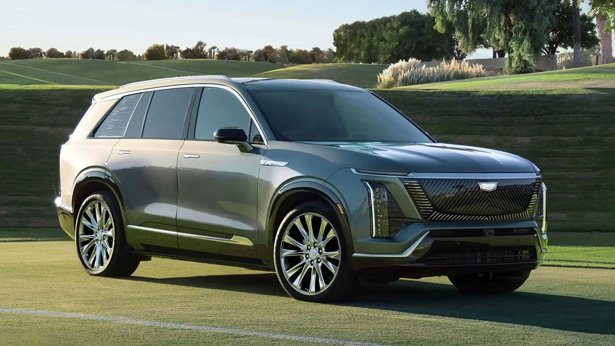 Cadillac Vistiq美國全數召回，第三排電動座椅恐夾困乘客
