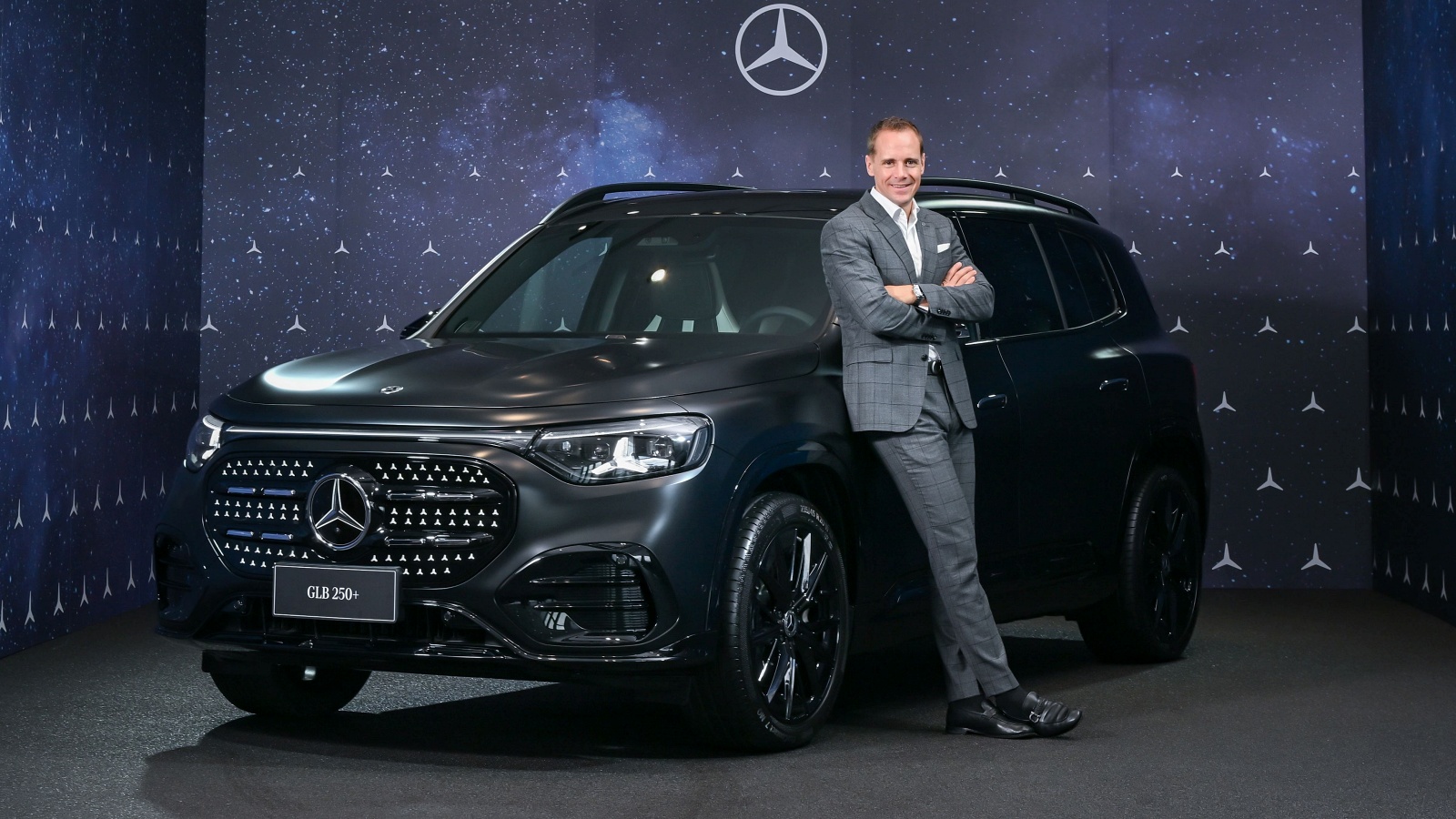 台灣賓士確認將導入GLB 200 electric、GLB 250+ electric AMG Line兩款純電車型。(圖/地球黃金線提供)