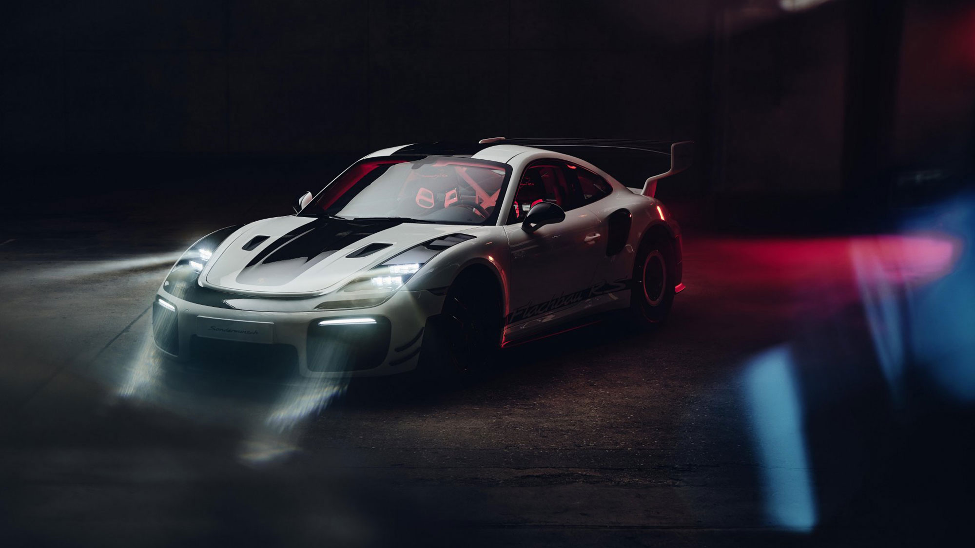 Porsche打造全球唯一Flachbau RS，GT2 RS化身道路合法斜鼻猛獸