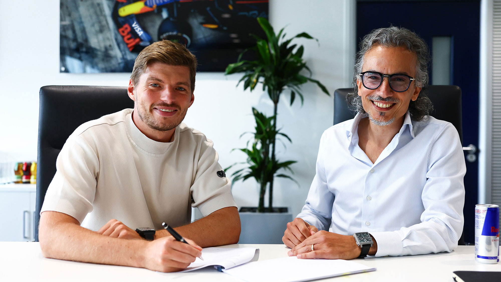 Max Verstappen確定續留Red Bull至2030年，四冠王終結轉隊傳聞