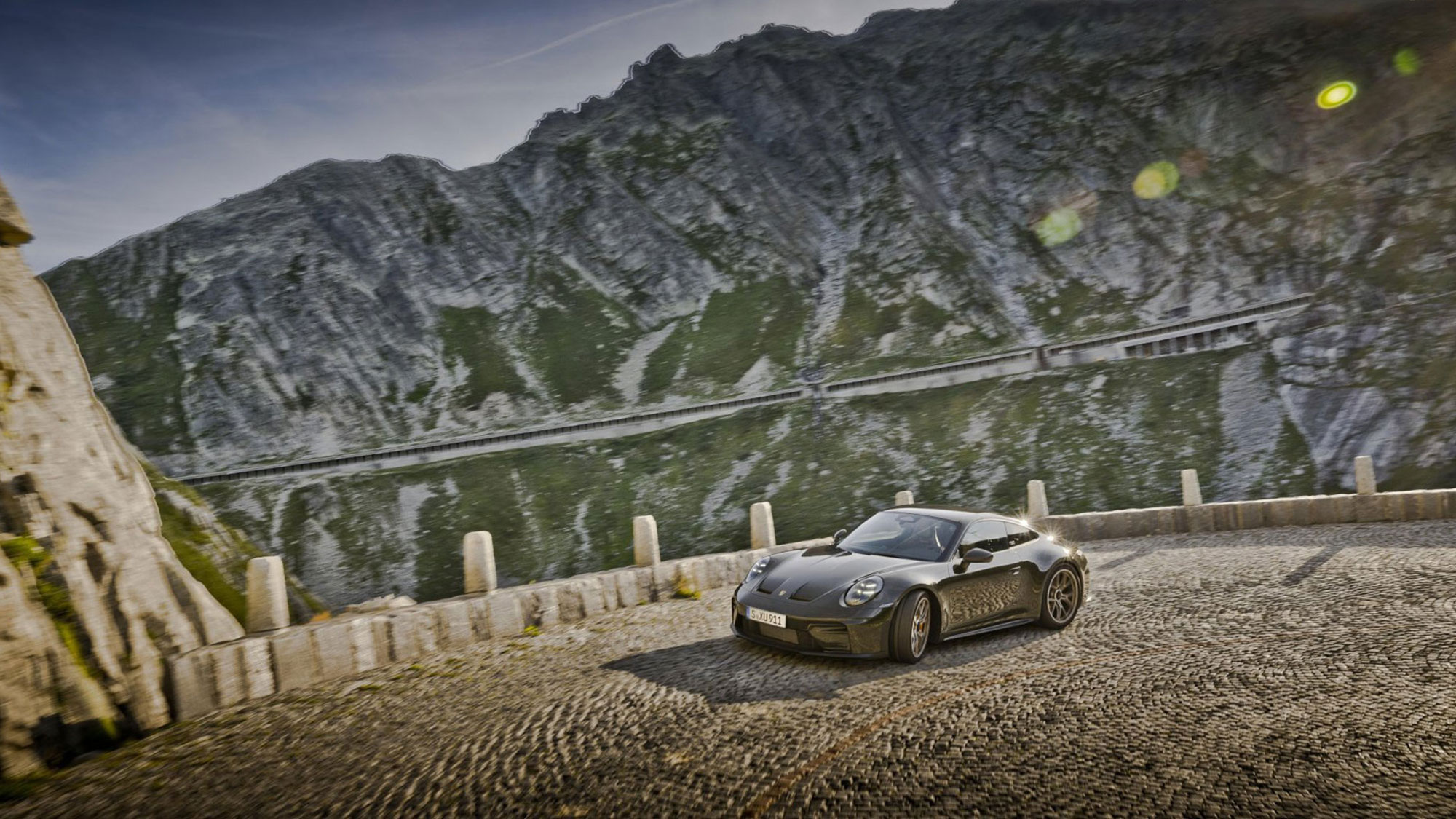 Porsche 911 GT3 Bergsport全球限量100輛，阿爾卑斯山限定特仕車